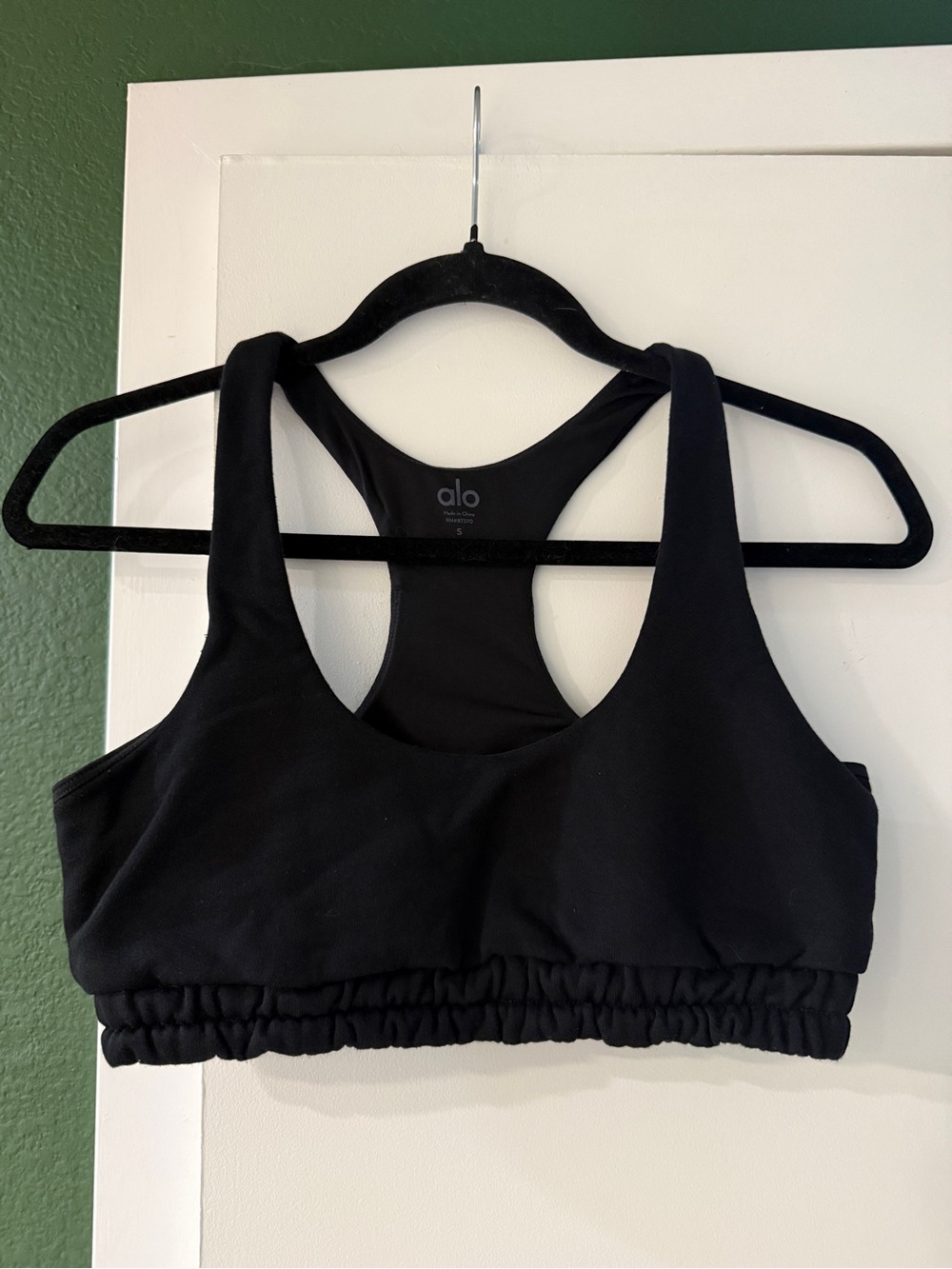 ALO Yoga Black Racerback Elastic-Band Sports Bra